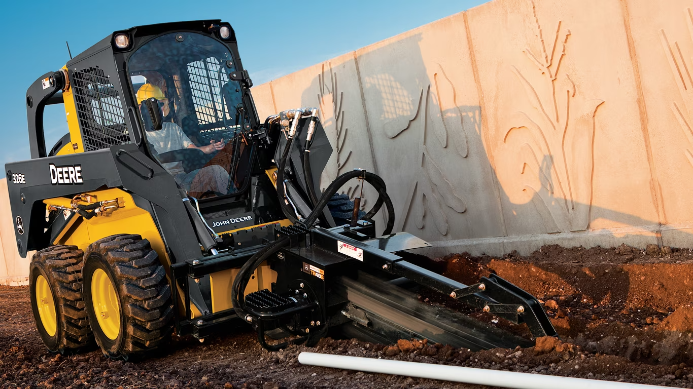 John Deere Expands SmartGrade™ Excavator Lineup With 470G Model - The Dirt